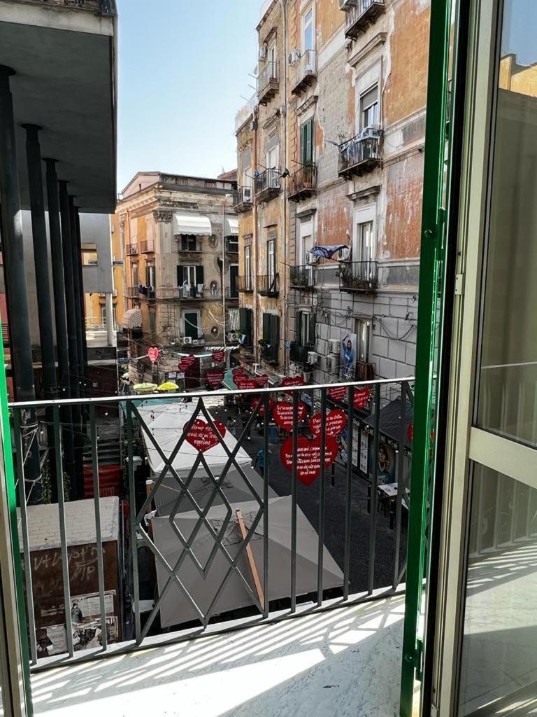 Appartement A Casa E Mamma' à Naples Extérieur photo